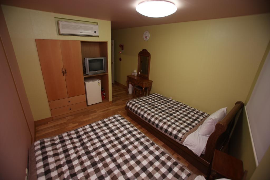 Hostel Lyndon Csedzsu Szoba fotó