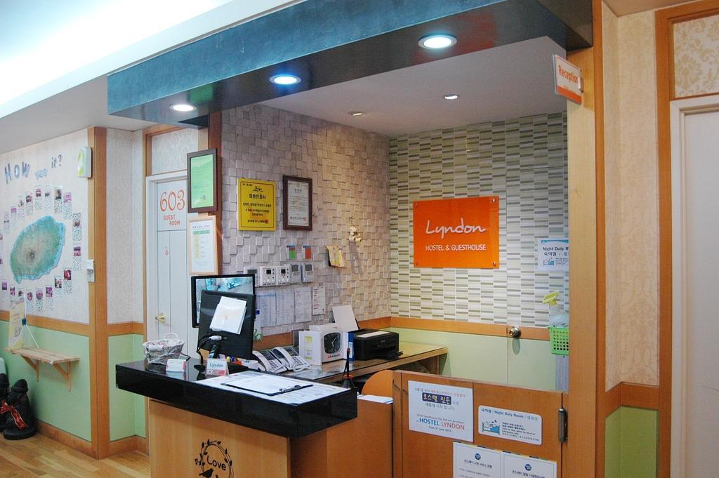 Hostel Lyndon Csedzsu Kültér fotó