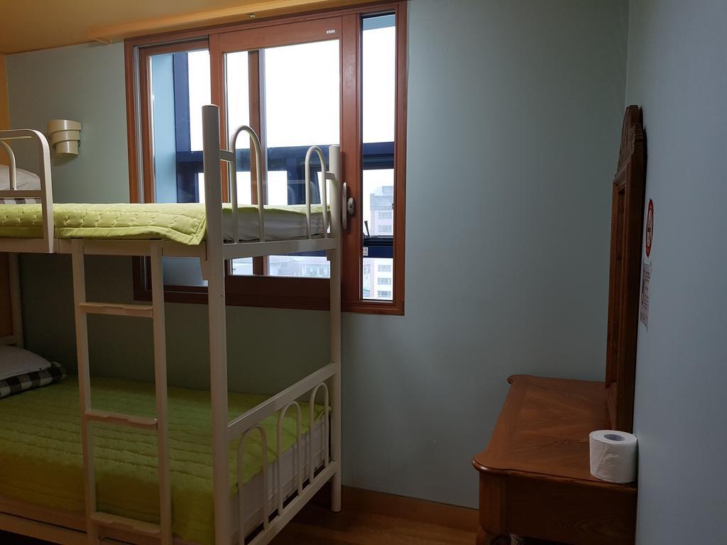 Hostel Lyndon Csedzsu Kültér fotó