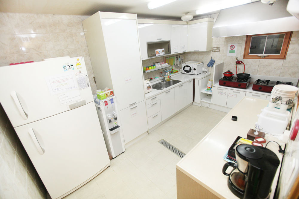 Hostel Lyndon Csedzsu Kültér fotó